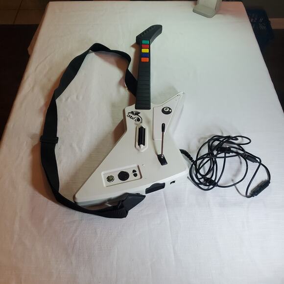 X-Plorer Controller Guitar for XBOX - Picture 1 of 6